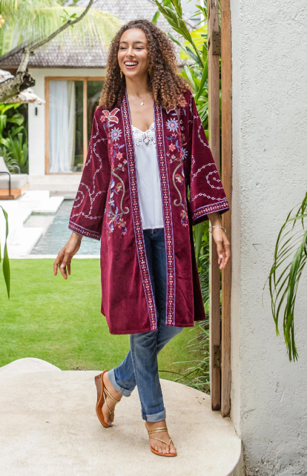 Jaket Kimono dengan Sentuhan Embroidery